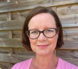 Photograph of Kate Robertson, Corporate Director Population Wellbeing 